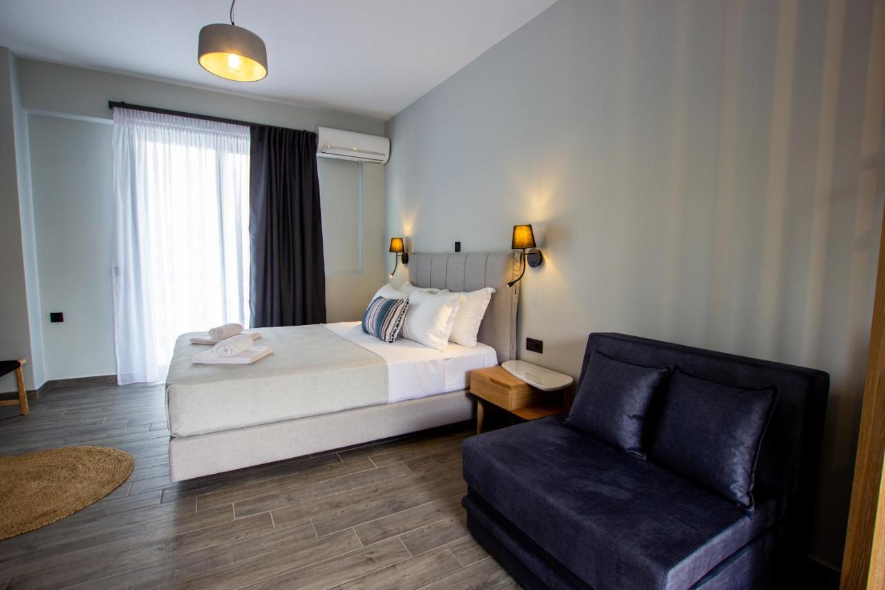 Thea Comfy Living Aparthotel Nea Vrasna Exterior photo