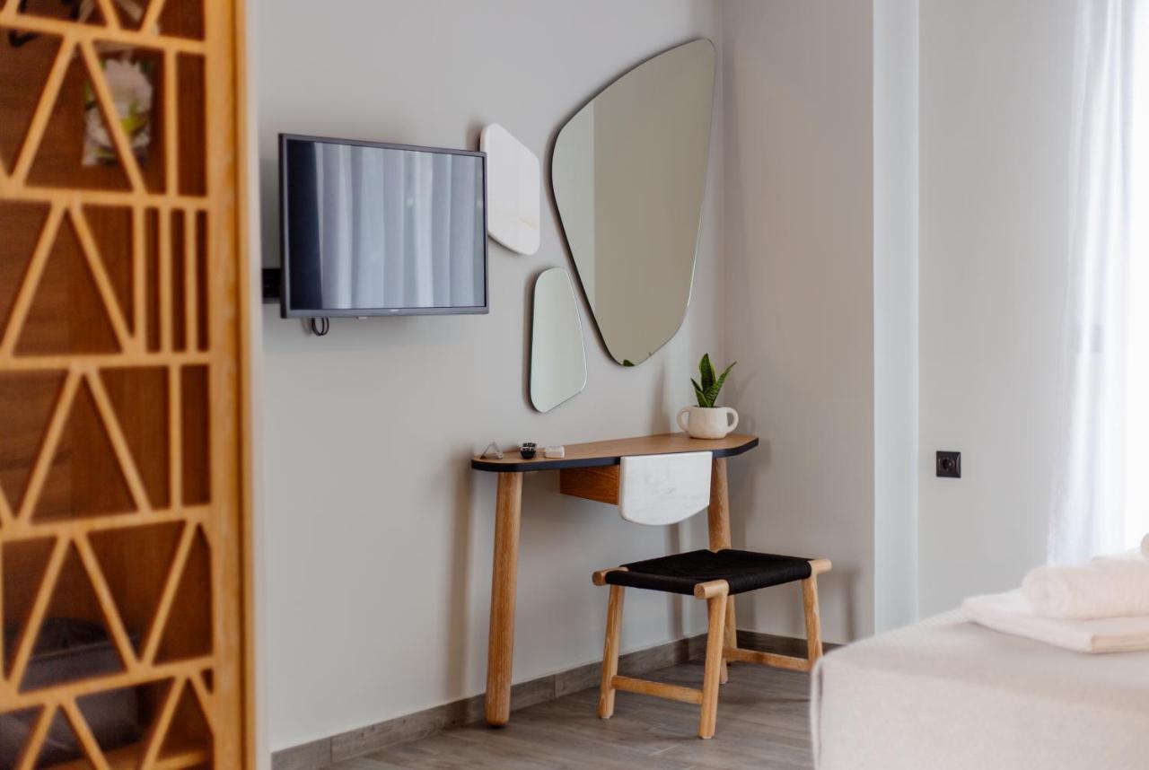 Thea Comfy Living Aparthotel Nea Vrasna Exterior photo