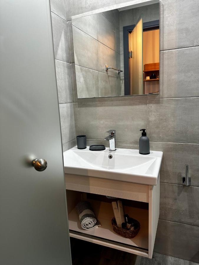 Thea Comfy Living Aparthotel Nea Vrasna Exterior photo