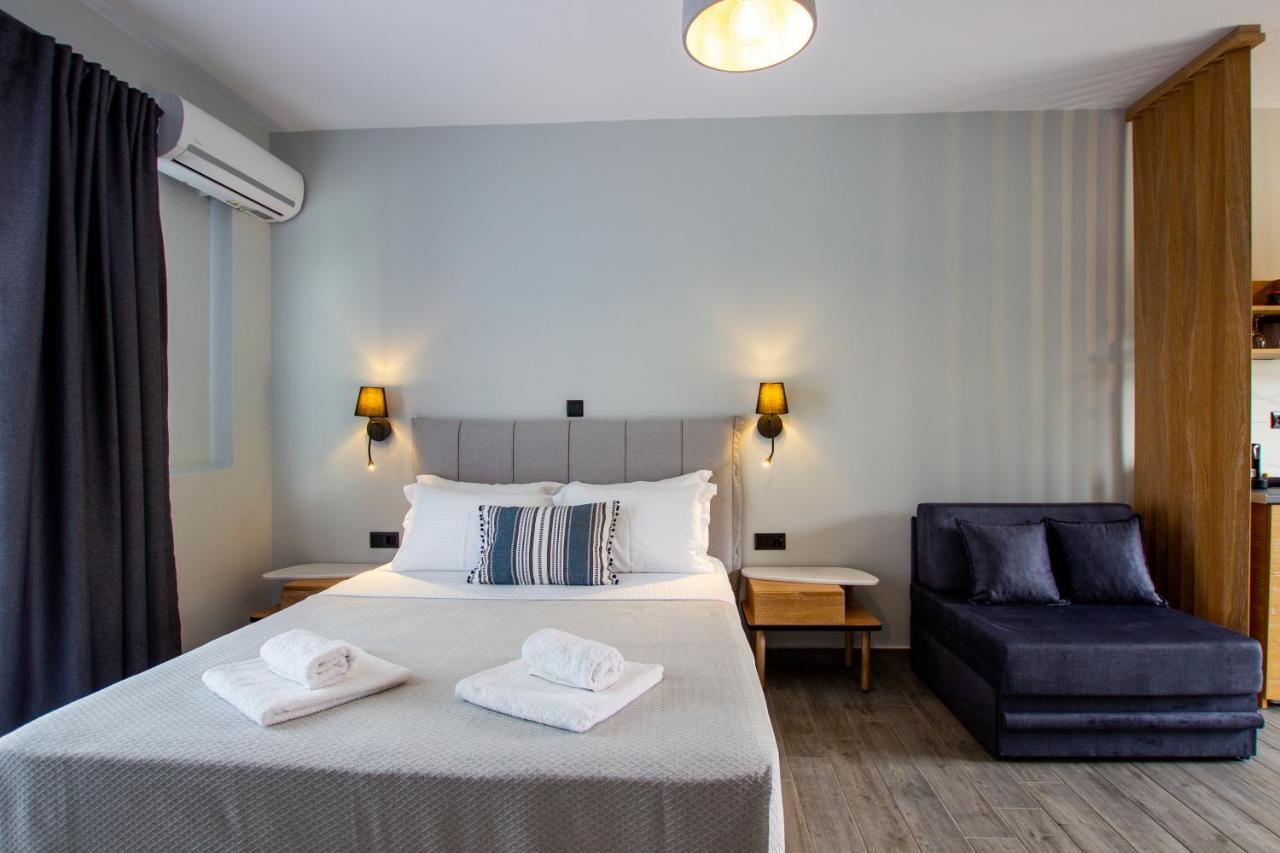 Thea Comfy Living Aparthotel Nea Vrasna Exterior photo